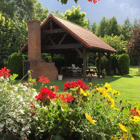 Mietkie Pole Villa Dış mekan fotoğraf